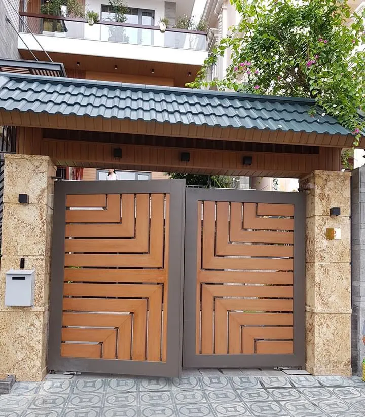 Wood & Steel railing thumbnail 3